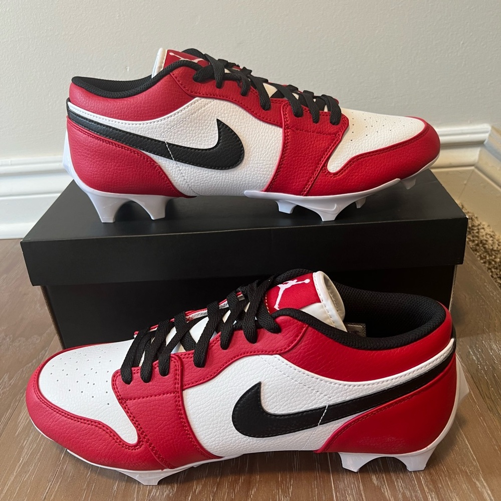 Nike Air Jordan 1 Low TD Football Cleats Chicago White Red FJ6245-106 Mens Size